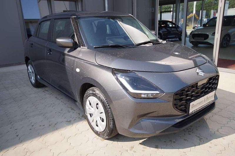 Mineral gray Gebraucht 2025 Suzuki Swift Club Kleinwagen | 16.730 € (Fairer Preis) - Bild 1/4
