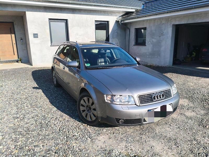 Gebraucht Audi A4 180 PS (132 kW) 2003 Grau Kombi