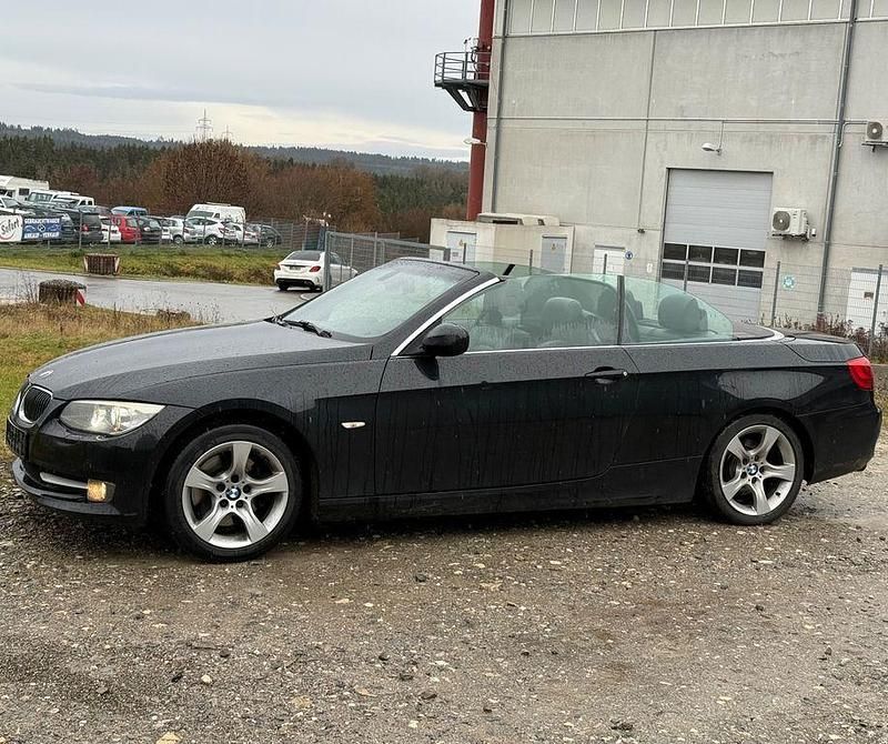 Schwarz Gebraucht 2010 BMW 325 Cabriolet Comfort Edition Cabrio | 6.600 € (Superpreis) - Bild 1/4