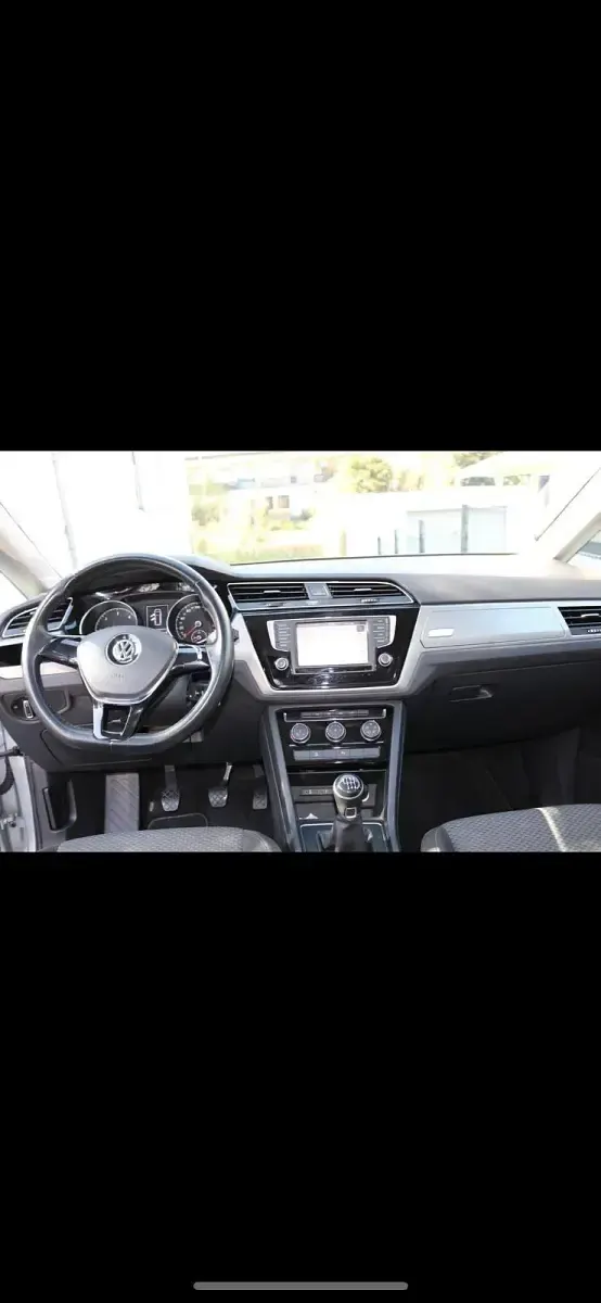 Usata VW Touran 116 CV (85 kW) 2016 Grigio Monovolume