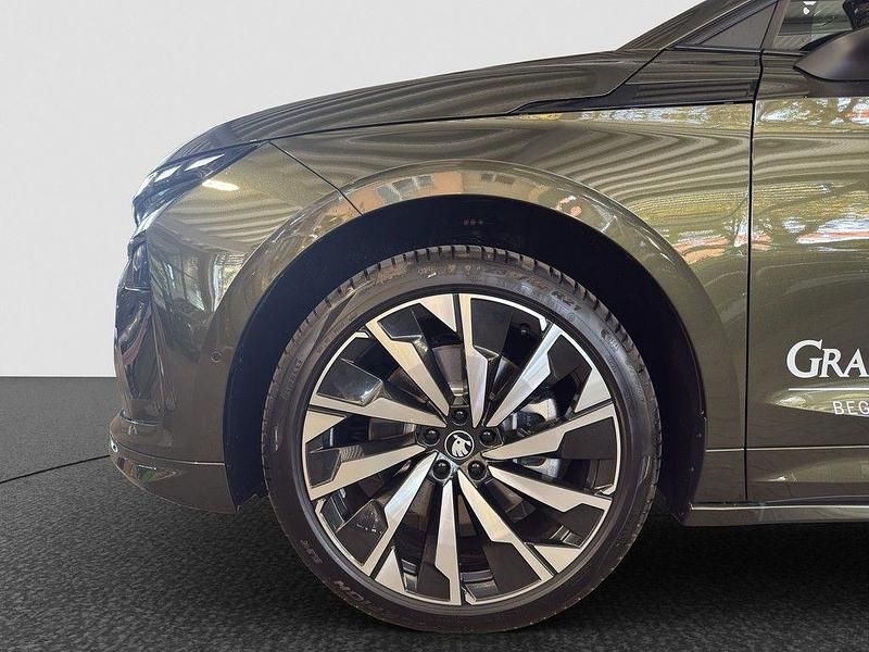 Grün Gebraucht 2025 Skoda Enyaq iV SportLine SUV | 53.390 € (Guter Preis) - Bild 1/4