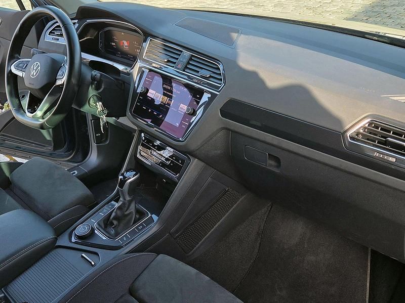 Gebraucht VW Tiguan 190 PS (139 kW) 2021 Blau SUV