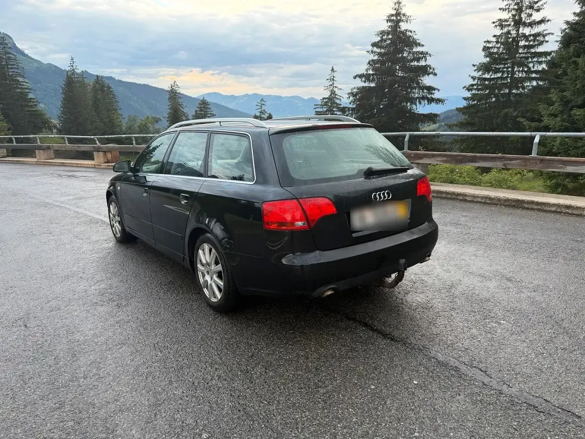 Gebraucht Audi A4 140 PS (102 kW) 2006 Schwarz Kombi