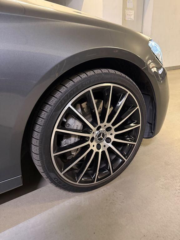 Gebraucht Mercedes E400 AMG 330 PS (242 kW) 2023 Grau Limousine