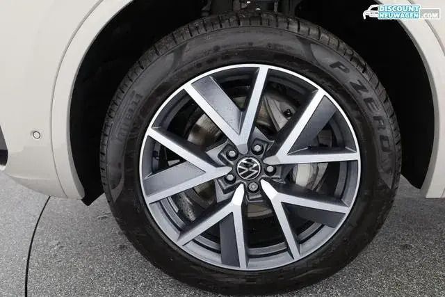 Sechura beige metallic Neu 2024 VW Touareg R-line SUV | 73.895 € (Superpreis) - Bild 1/1