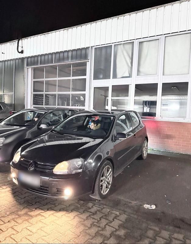 Gebraucht VW Golf 140 PS (102 kW) 2004 Schwarz Coupé