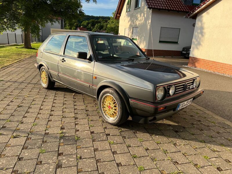 Grau Gebraucht 1989 VW Golf II GTI | 12.500 € - Bild 1/4
