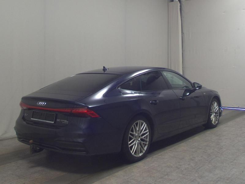 Gebraucht Audi A7 Sportback 299 PS (219 kW) 2022 Blau Kleinwagen