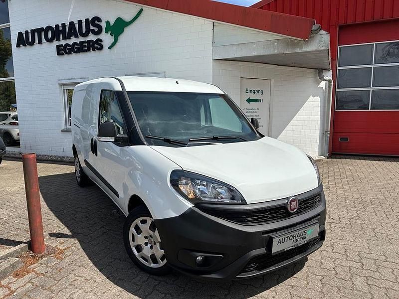 Weiß Gebraucht 2021 Fiat Doblò Van / Kleinbus | 11.940 € (Guter Preis) - Bild 1/4