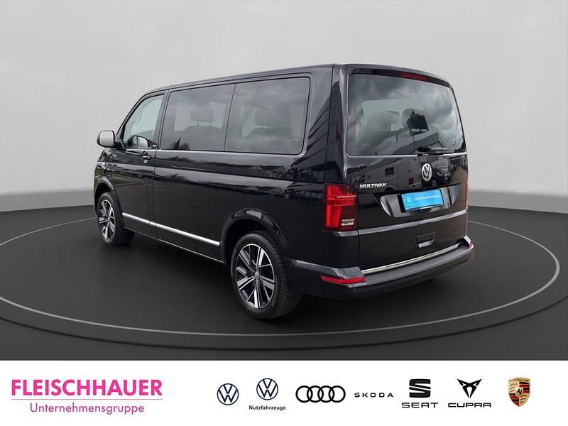 Gebraucht VW Multivan Generation Six 150 PS (110 kW) 2022 Van