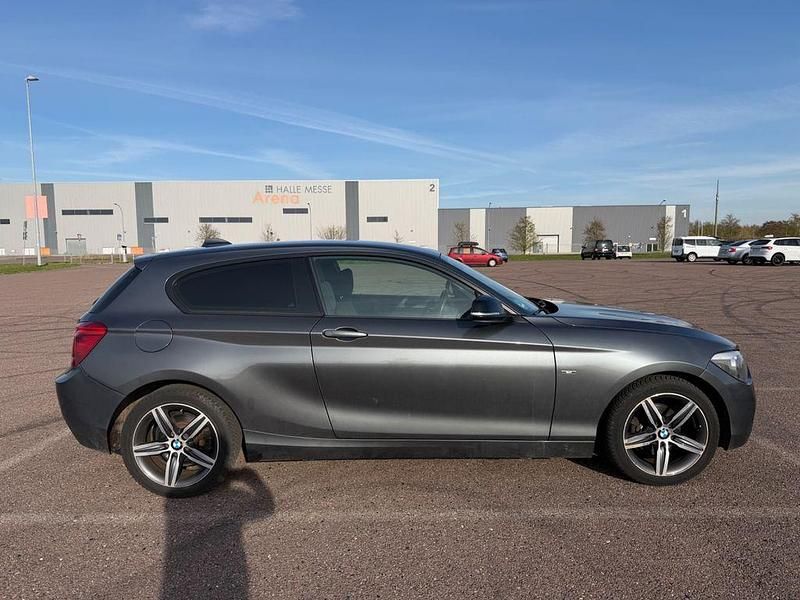 Gebraucht BMW 116 Efficient Dynamics 116 PS (85 kW) 2013 Grau Kleinwagen