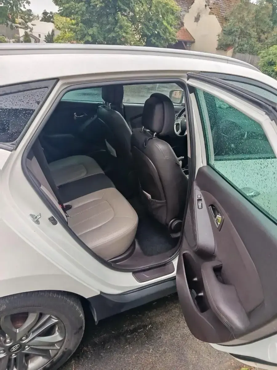 Gebraucht Hyundai ix35 Premium 184 PS (135 kW) 2012 Weiß SUV