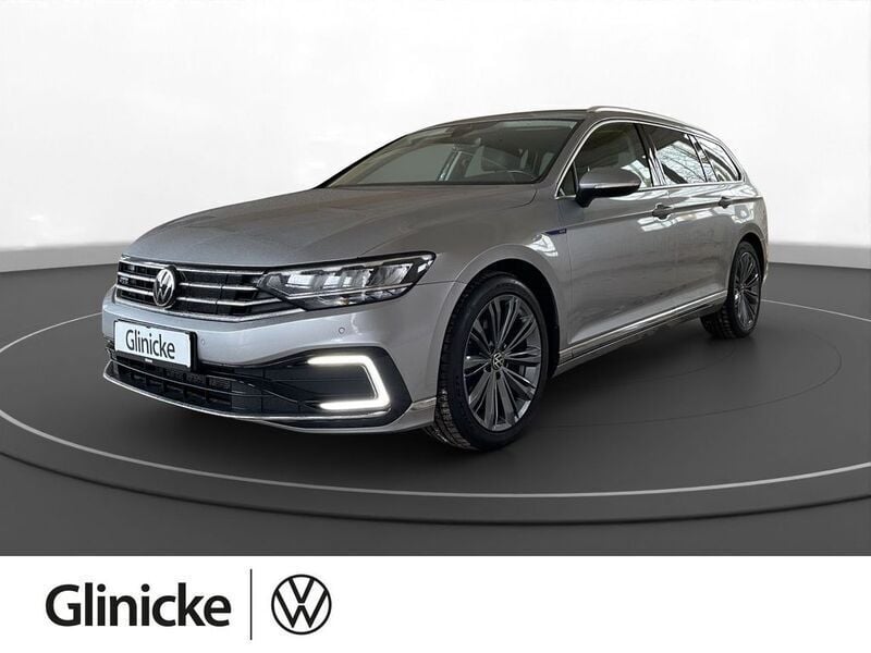 Gebraucht VW Passat GTE 218 PS (160 kW) 2020 Silber (pyritsilber metallic) Kombi