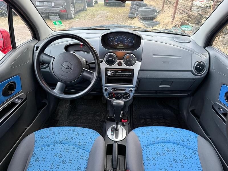 Gebraucht Chevrolet Matiz 52 PS (38 kW) 2010 Rot Kleinwagen