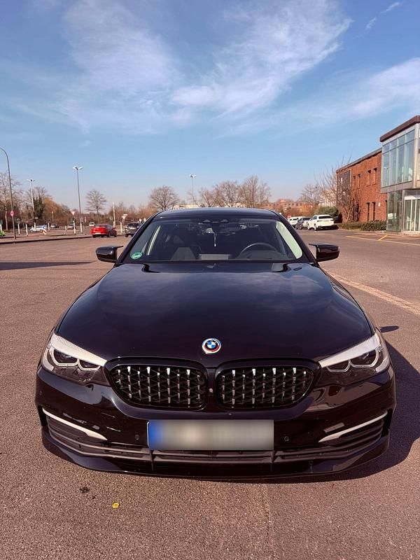 Gebraucht BMW 520 190 PS (139 kW) 2018 Schwarz Limousine