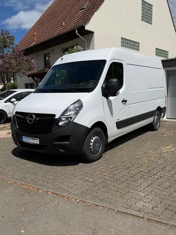 Gebraucht Opel Movano 136 PS (100 kW) 2019 Weiß Van / Kleinbus