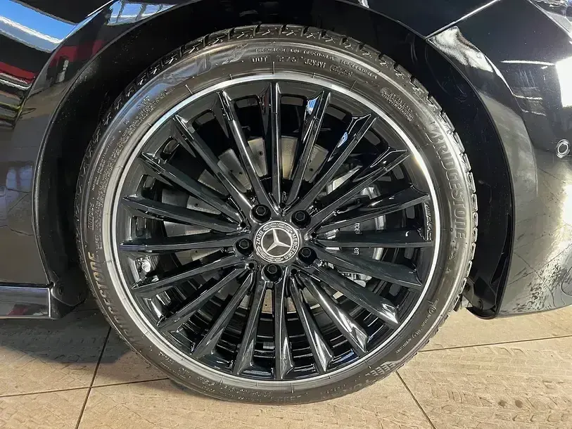 Gebraucht Mercedes CLA200 AMG 150 PS (110 kW) 2026 Unilack nachtschwarz Limousine