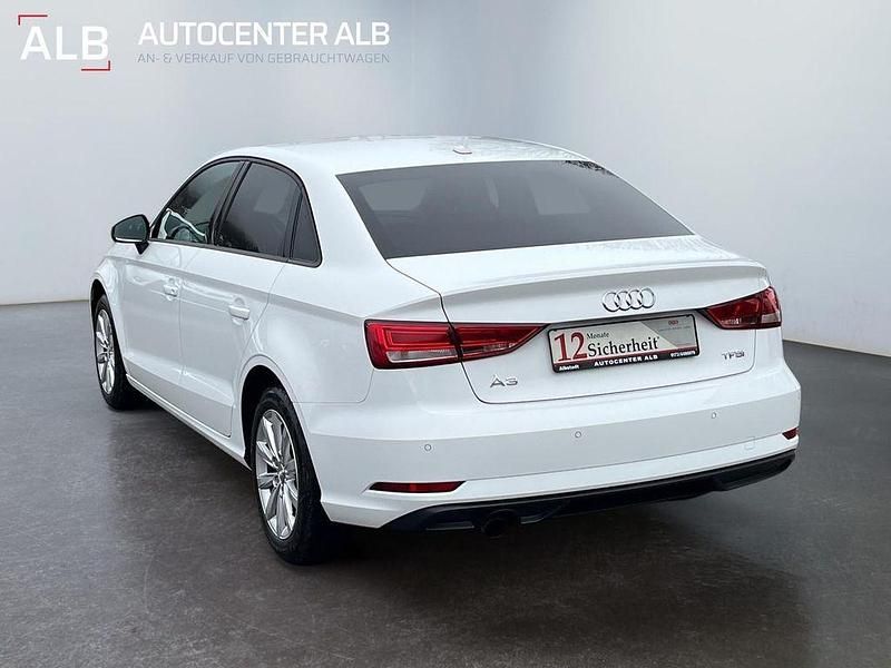 Gebraucht Audi A3 Exclusive 116 PS (85 kW) 2018 Weiß Limousine