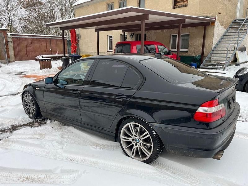 Gebraucht BMW 330 M Sport 231 PS (169 kW) 2001 Schwarz Limousine