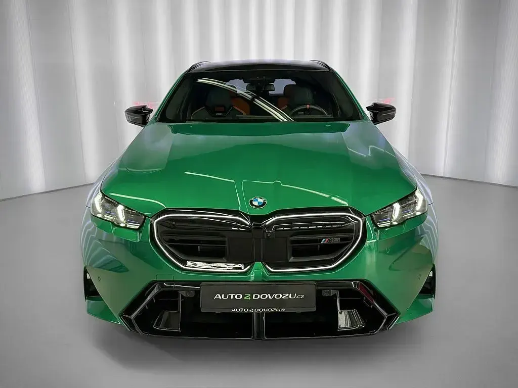 Gebraucht BMW M5 Sport Line 727 PS (534 kW) 2025 Grün