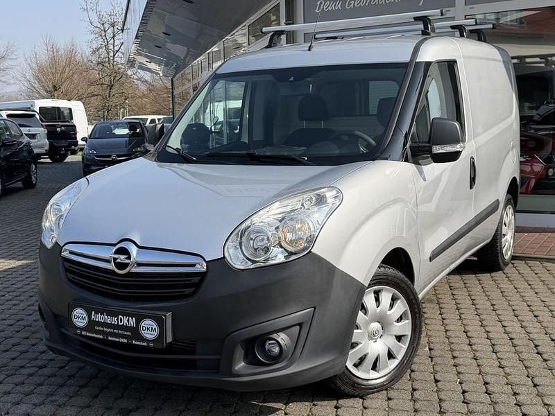 Gebraucht Opel Combo 90 PS (66 kW) 2013 Weiß Van / Kleinbus