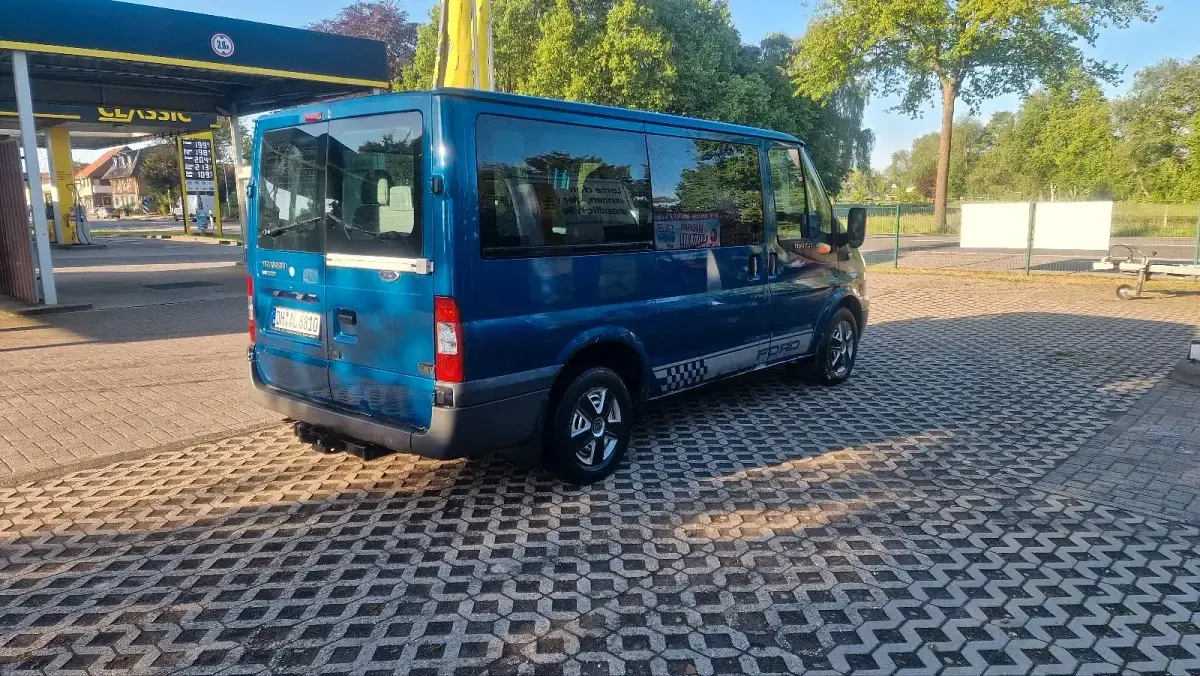 Używany Ford Transit 85 KM (62 kW) 2008 Niebieski Minivan