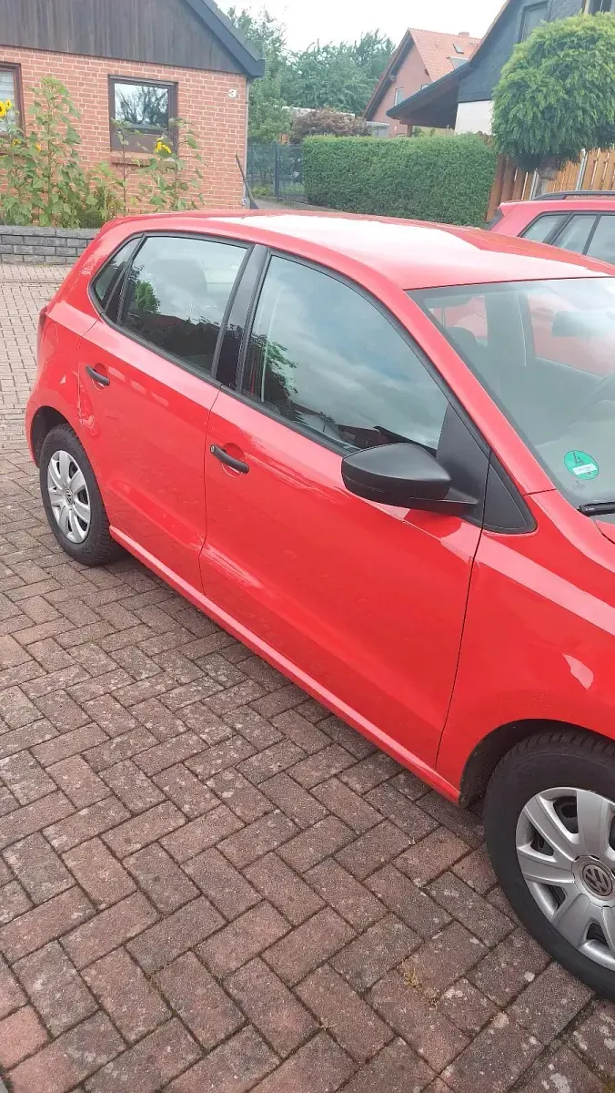 Gebraucht VW Polo 60 PS (44 kW) 2013 Rot Kleinwagen