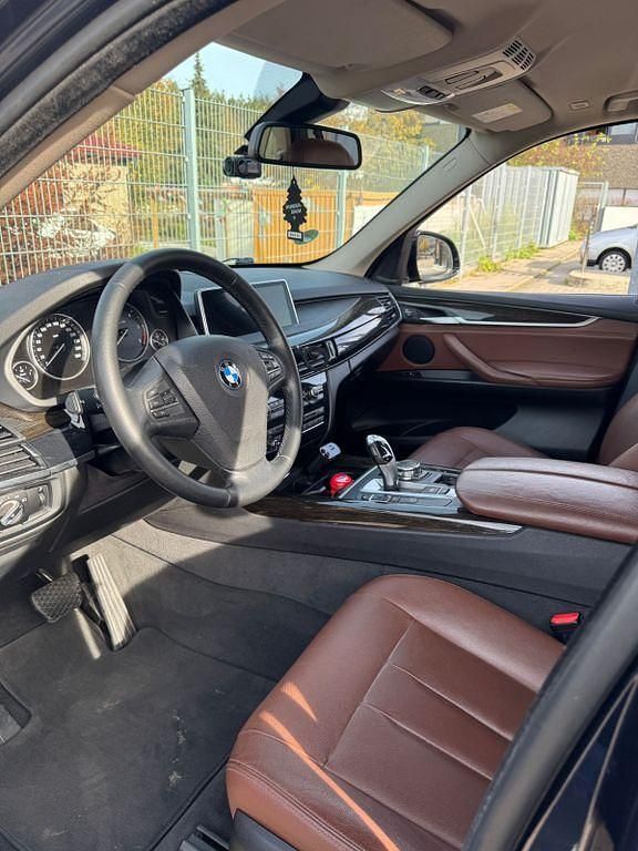 Gebraucht BMW X5 258 PS (189 kW) 2016 Blau SUV