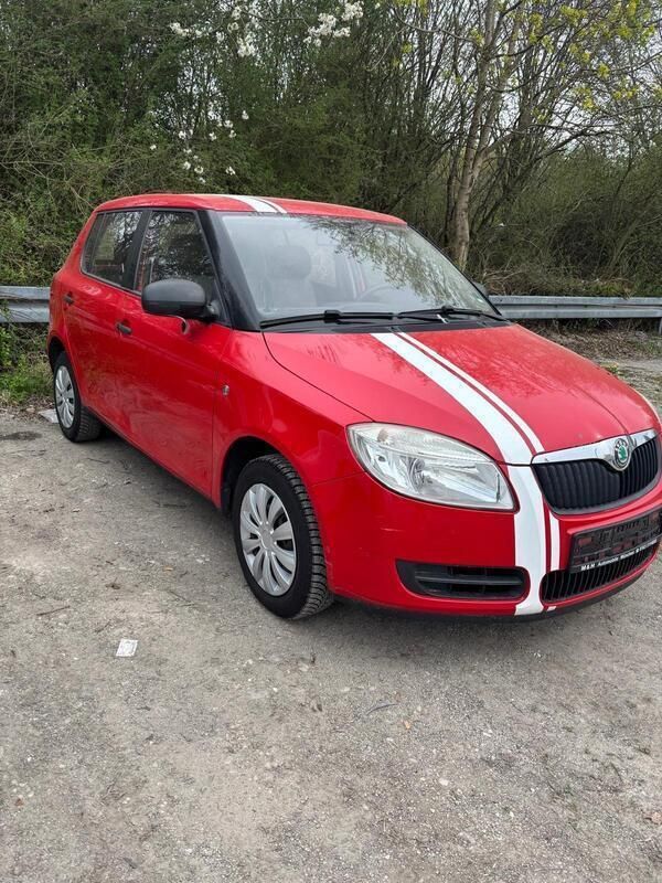Rot Gebraucht 2010 Skoda Fabia Kombi | 950 € (Superpreis) - Bild 1/4