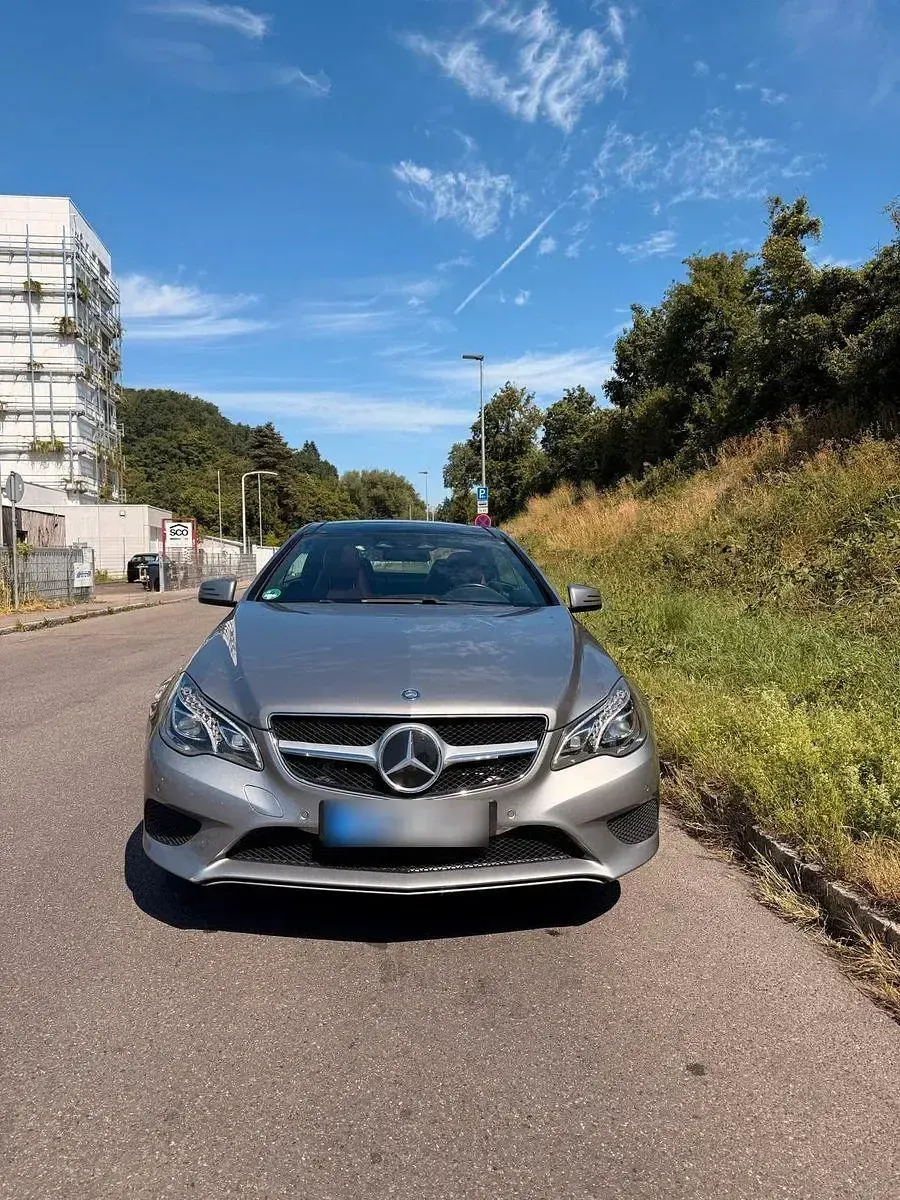 Gebraucht Mercedes E350 252 PS (185 kW) 2013 Grau Coupé