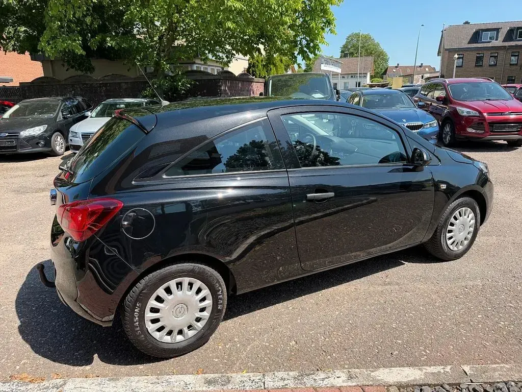 Gebraucht Opel Corsa Selection 69 PS (50 kW) 2017 Schwarz Kleinwagen