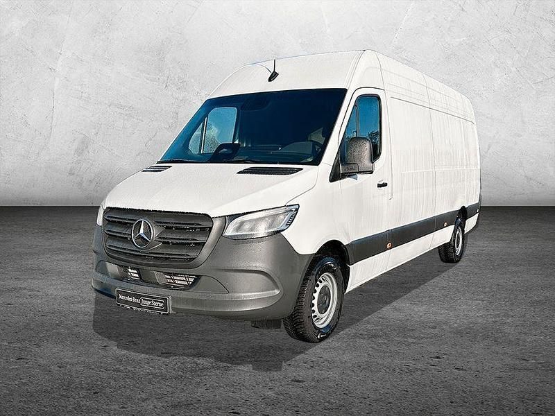 Gebraucht Mercedes Sprinter 170 PS (125 kW) 2025 Weiß Van