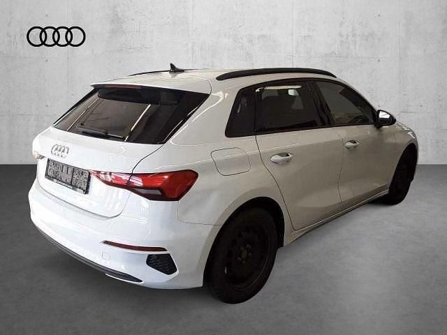 Gebraucht Audi A3 Business 150 PS (110 kW) 2022 Gletscherweiß metallic Limousine