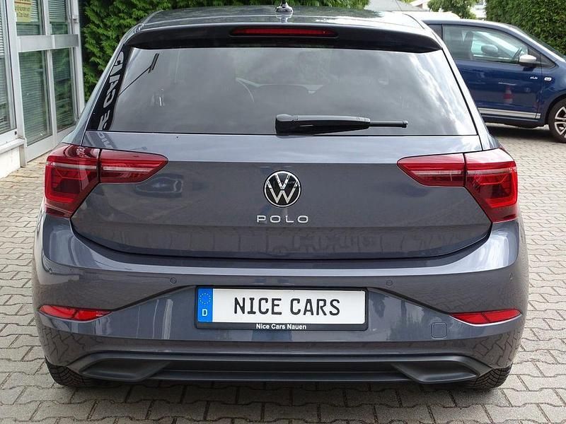 Gebraucht VW Polo IQ Drive 95 PS (69 kW) 2024 Grau Limousine