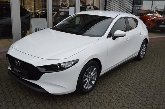 Weiß Neu 2025 Mazda 3 Limousine | 24.470 € (Superpreis) - Bild 1/4