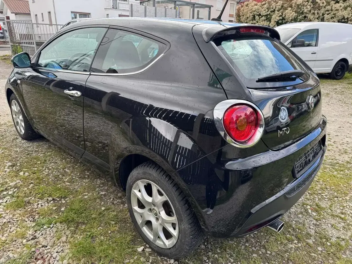 Gebraucht Alfa Romeo MiTo Super 105 PS (77 kW) 2011 Colore esterno (nero) Kleinwagen