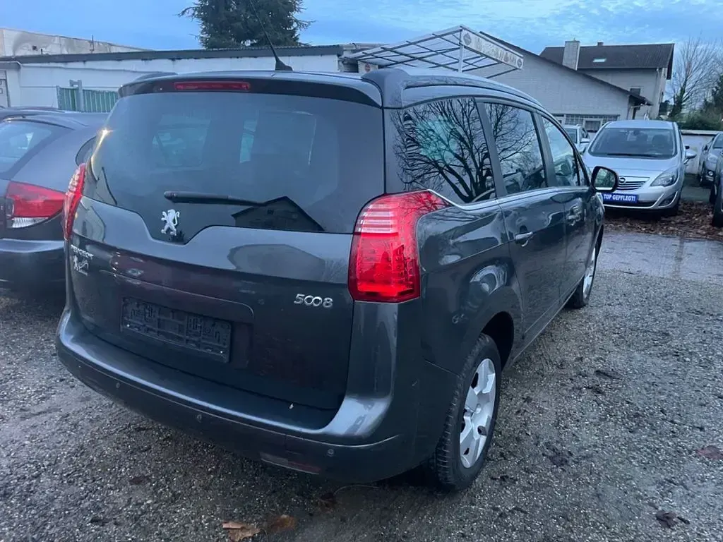 Gebraucht Peugeot 5008 Style 156 PS (114 kW) 2013 Gris shark Van / Kleinbus