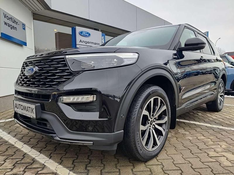Obsidianschwarz metallic Gebraucht 2022 Ford Explorer ST-Line SUV | 47.390 € - Bild 1/4