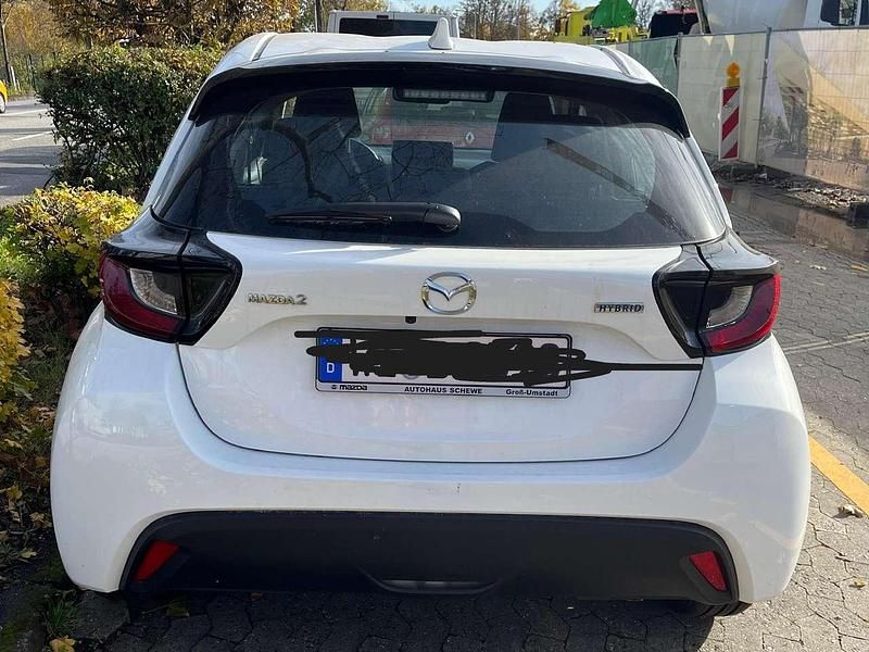 Gebraucht Mazda 2 Center-Line 92 PS (67 kW) 2025 Weiß Limousine
