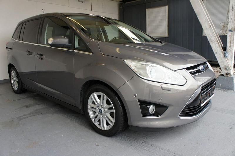 Second-hand Ford C-MAX Titanium 140 CP (102 kW) 2013 Gri Monovolum