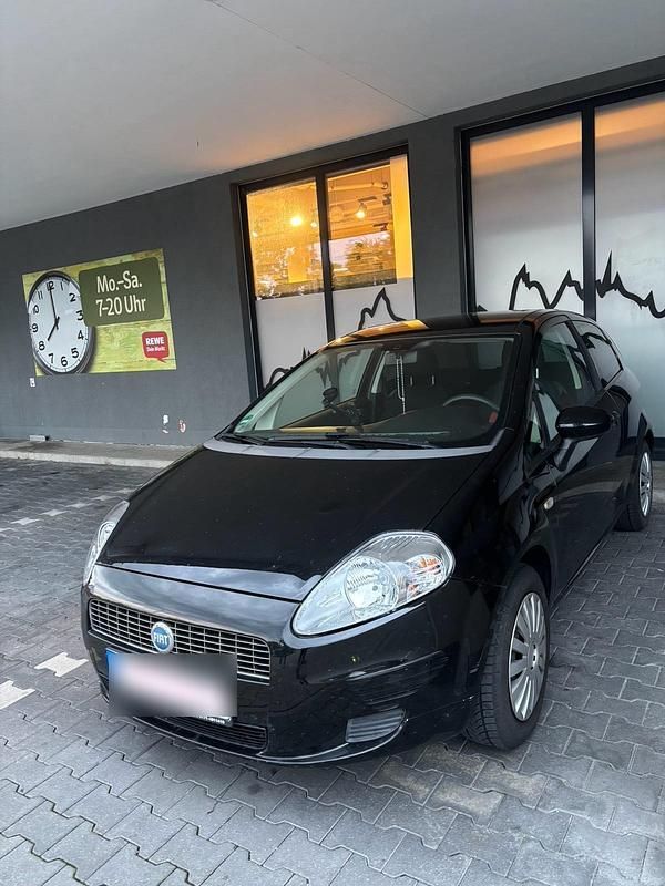 Schwarz Gebraucht 2007 Fiat Grande Punto Kleinwagen | 1.800 € (Guter Preis) - Bild 1/4