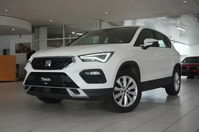 Usado Seat Ateca 4Drive 150 CV (110 kW) 2022 Blanco SUV
