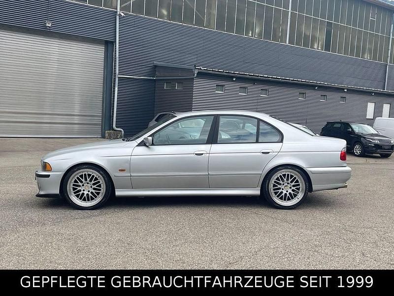 Gebraucht BMW 520 Shadowline 170 PS (125 kW) 2001 Silber Limousine