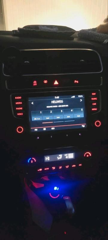 Gebraucht VW Polo 95 PS (69 kW) 2014 Schwarz Kleinwagen