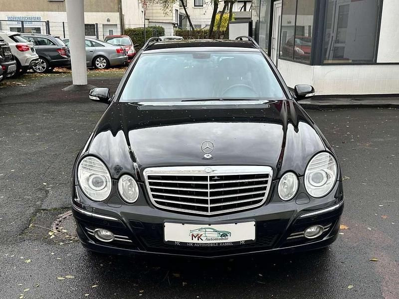 Gebraucht Mercedes E280 Avantgarde 190 PS (139 kW) 2007 Schwarz/baltic black Kombi
