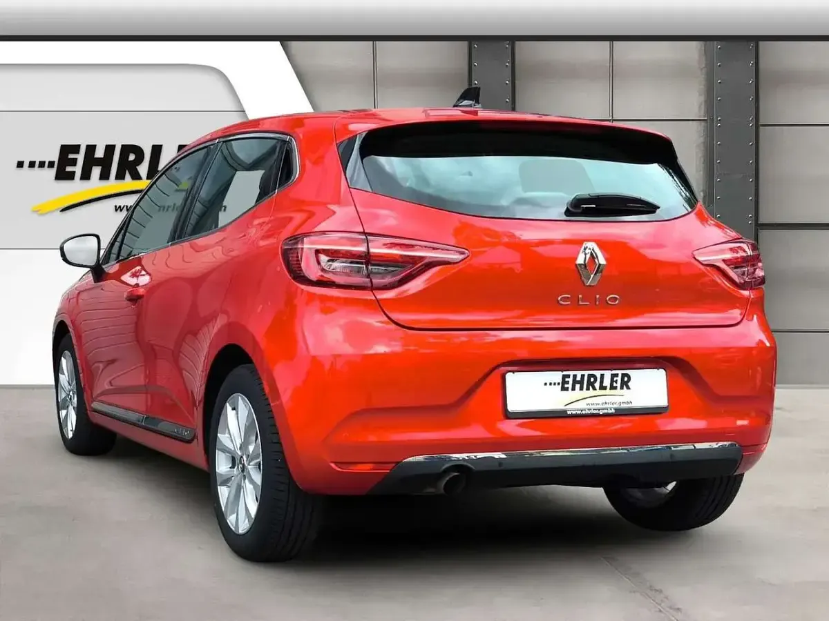 Gebraucht Renault Clio Intens 131 PS (96 kW) 2019 Dezirrot Kleinwagen
