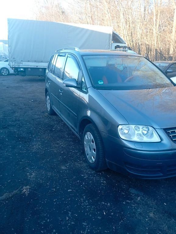 Gebraucht VW Touran Trendline 140 PS (102 kW) 2006 Grau Van / Kleinbus
