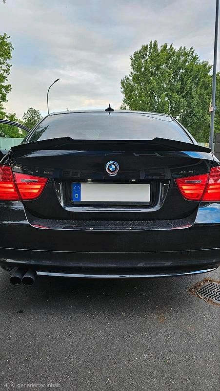 Gebraucht BMW 325 M Sport 2010 Schwarz Limousine
