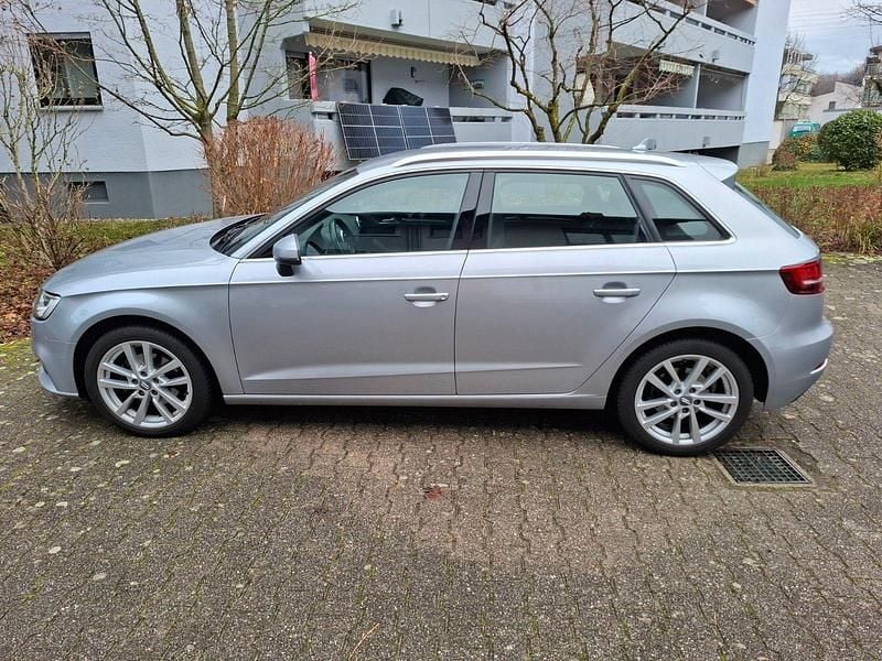 Gebraucht Audi A3 150 PS (110 kW) 2018 Silber Limousine