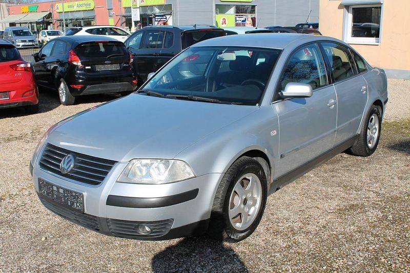 Gebraucht VW Passat Trendline 131 PS (96 kW) 2002 Silber Limousine